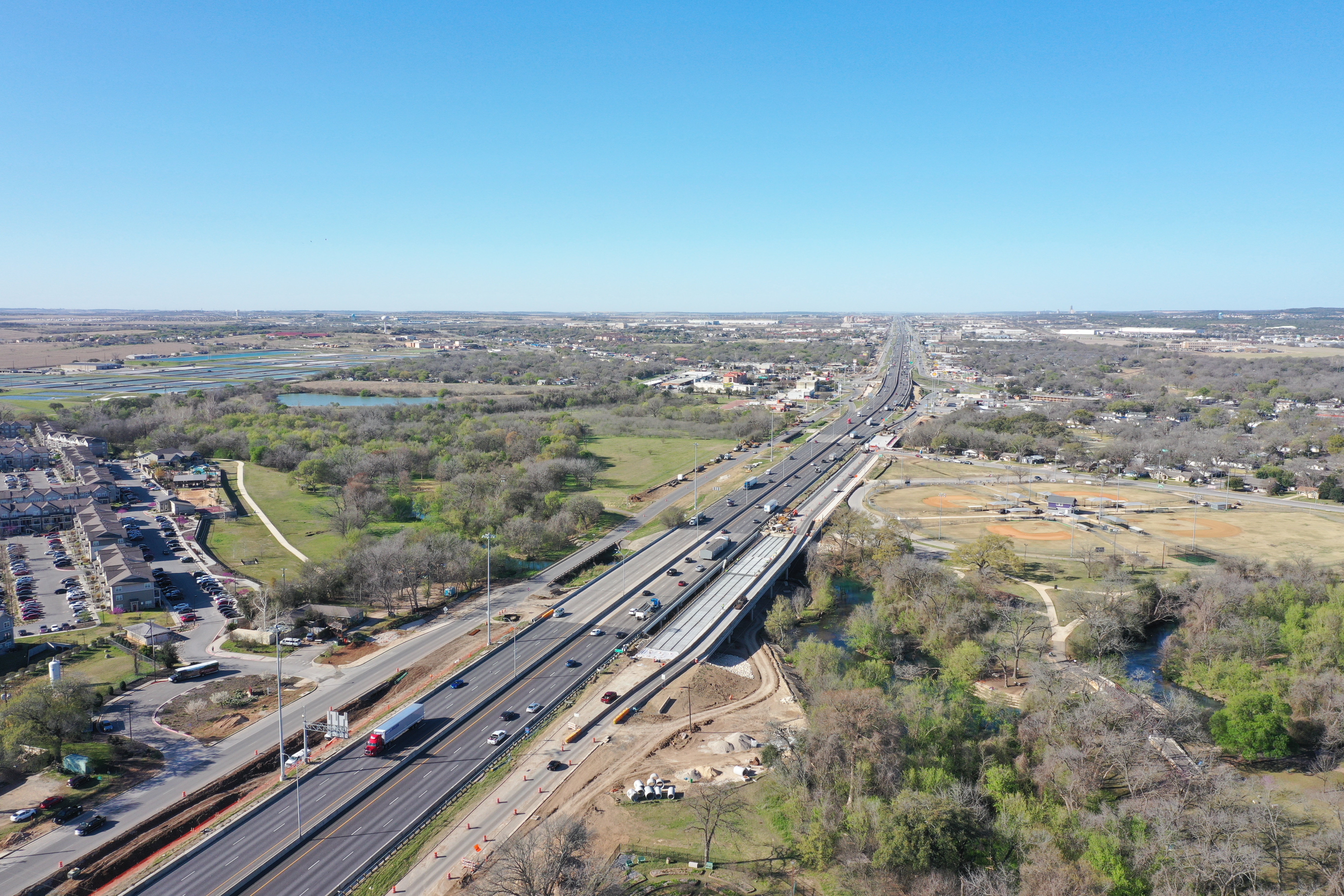Southbound I-35 frontage road over Willow Springs Creek 